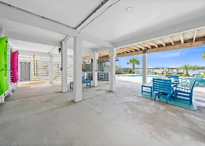Holiday home His And Hers By Youngs Suncoast *